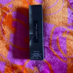 Fenty beauty, pro filter, soft Matt Long foundation